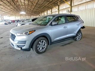 HYUNDAI TUCSON SE