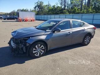 NISSAN ALTIMA S