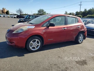 NISSAN LEAF SV