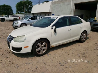 VOLKSWAGEN JETTA SE
