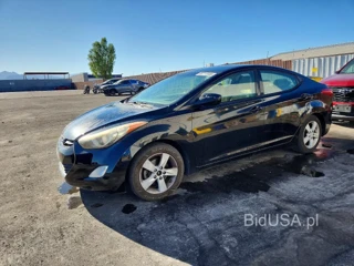 HYUNDAI ELANTRA GLS