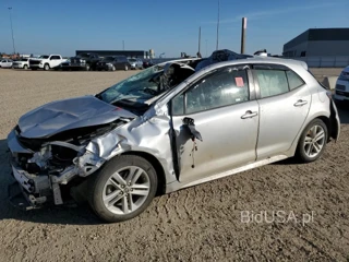TOYOTA COROLLA HATCHBACK SE
