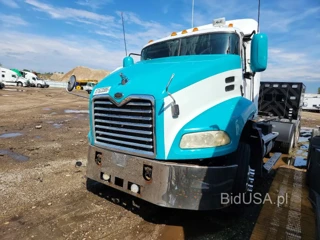 MACK 600