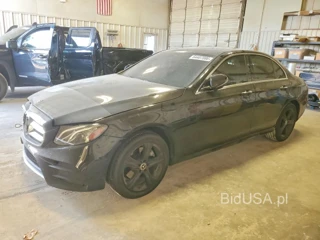 MERCEDES-BENZ E 300 4MATIC