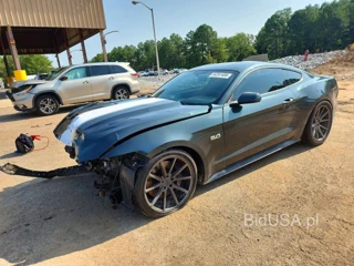 FORD MUSTANG GT