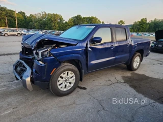 NISSAN FRONTIER SV