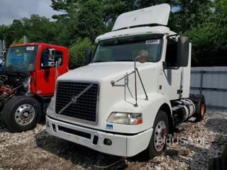 VOLVO VN VNM