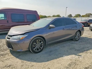 TOYOTA CAMRY SE