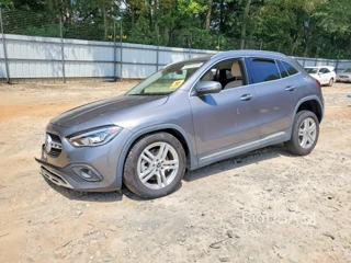 MERCEDES-BENZ GLA 250 4MATIC