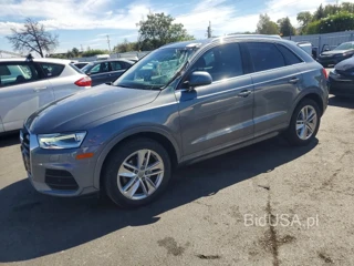 AUDI Q3 PREMIUM PLUS