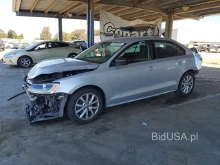 VOLKSWAGEN JETTA SE