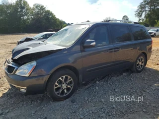 KIA SEDONA LX