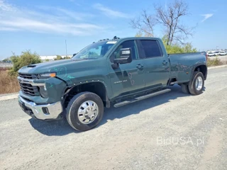 CHEVROLET SILVERADO K3500 LT
