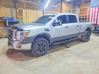 NISSAN TITAN XD PRO-4X