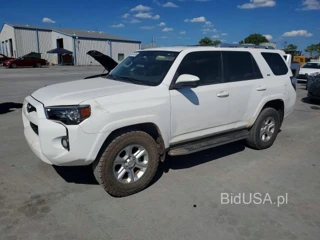 TOYOTA 4RUNNER SR5