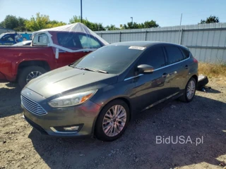 FORD FOCUS TITANIUM