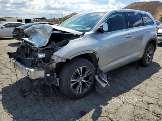TOYOTA HIGHLANDER LE PLUS