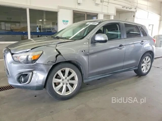 MITSUBISHI OUTLANDER SPORT ES