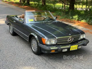 MERCEDES-BENZ 560 SL