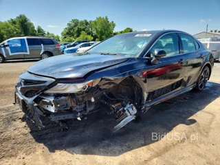 TOYOTA CAMRY XSE V6