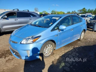 TOYOTA PRIUS PLUG-IN HYBRID BASE
