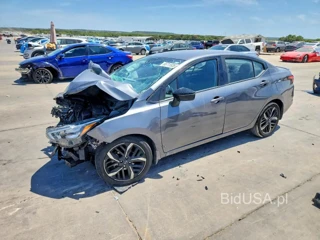 NISSAN VERSA SR