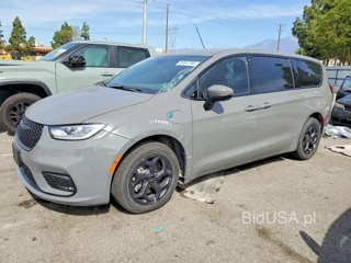 CHRYSLER PACIFICA HYBRID TOURING L