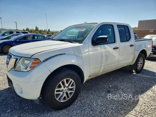 NISSAN FRONTIER SV