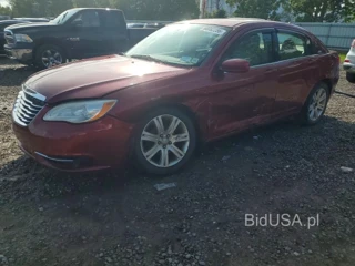 CHRYSLER 200 TOURING