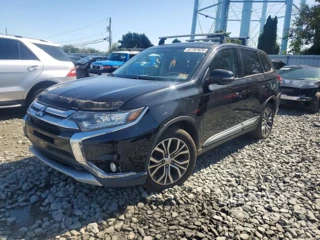 MITSUBISHI OUTLANDER SE