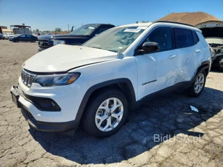 JEEP COMPASS LATITUDE
