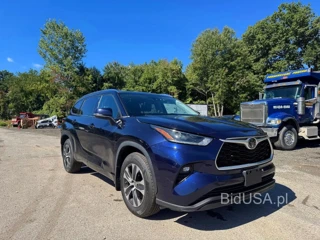 TOYOTA HIGHLANDER XLE