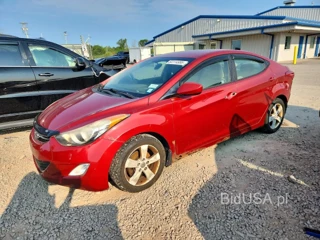HYUNDAI ELANTRA GLS
