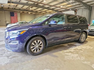 KIA SEDONA LX