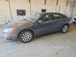 CHRYSLER 200 LX