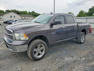 RAM 1500 SLT