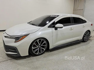 TOYOTA COROLLA SE