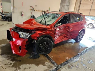 TOYOTA RAV4 LE