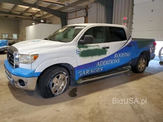 TOYOTA TUNDRA SR5