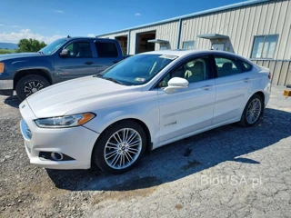 FORD FUSION SE HYBRID
