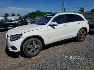 MERCEDES-BENZ GLC 300 4MATIC
