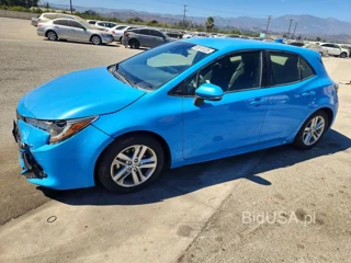 TOYOTA COROLLA HATCHBACK SE