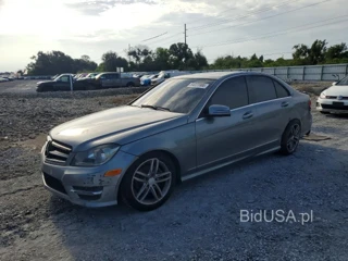 MERCEDES-BENZ C 250