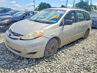 TOYOTA SIENNA CE 7-PASSENGER