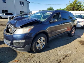 CHEVROLET TRAVERSE LS