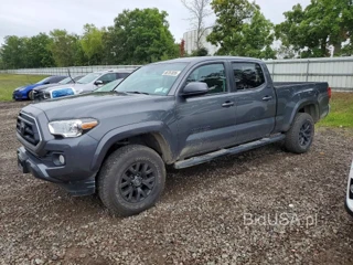 TOYOTA TACOMA SR5 V6