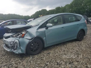 TOYOTA PRIUS V FOUR