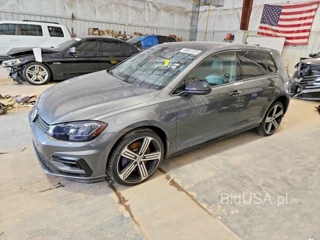 VOLKSWAGEN GOLF R