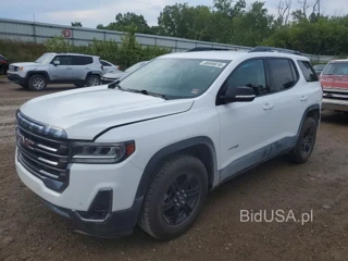 GMC ACADIA AT4