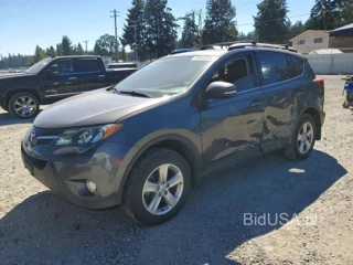 TOYOTA RAV4 XLE